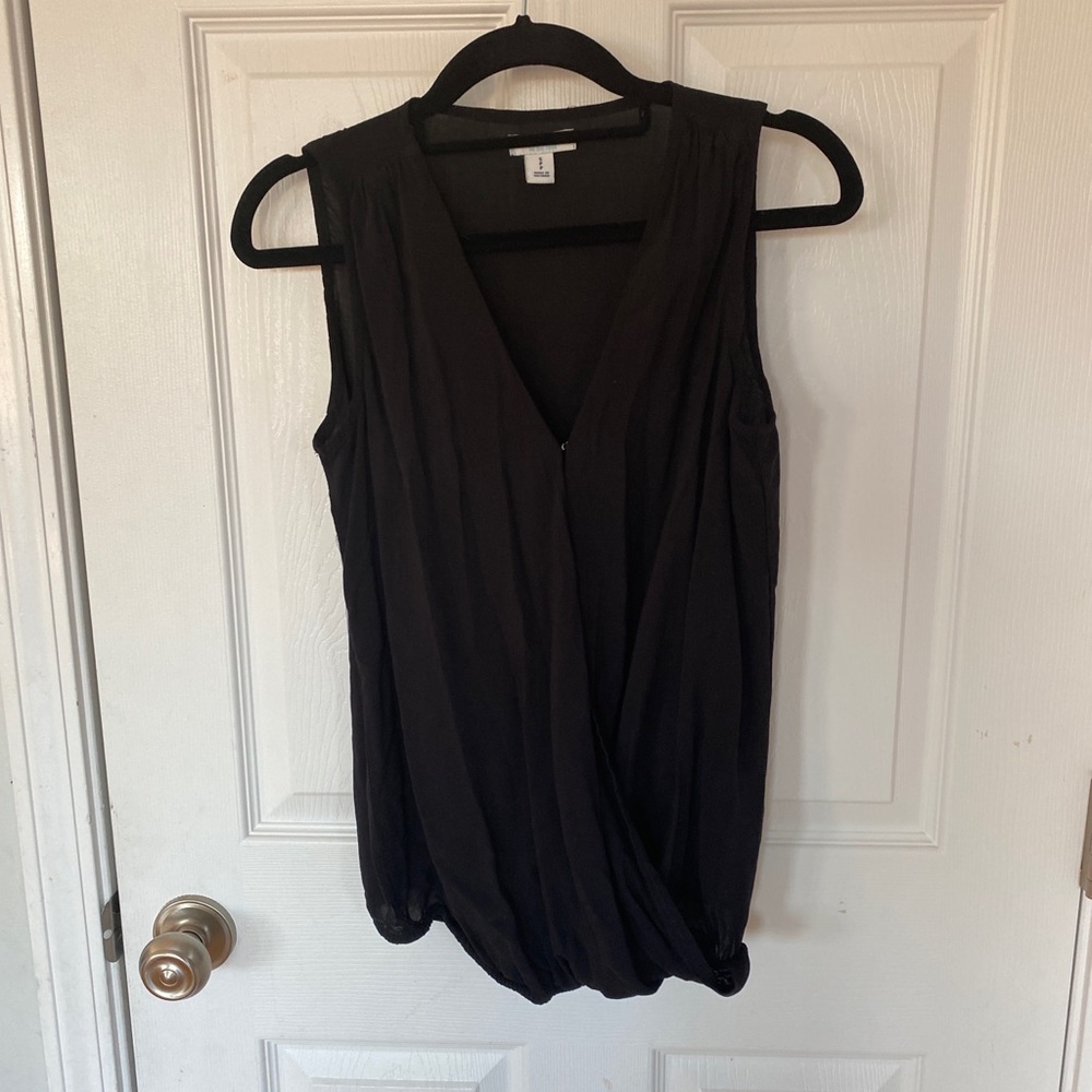 Black Cross Over Top Size Small